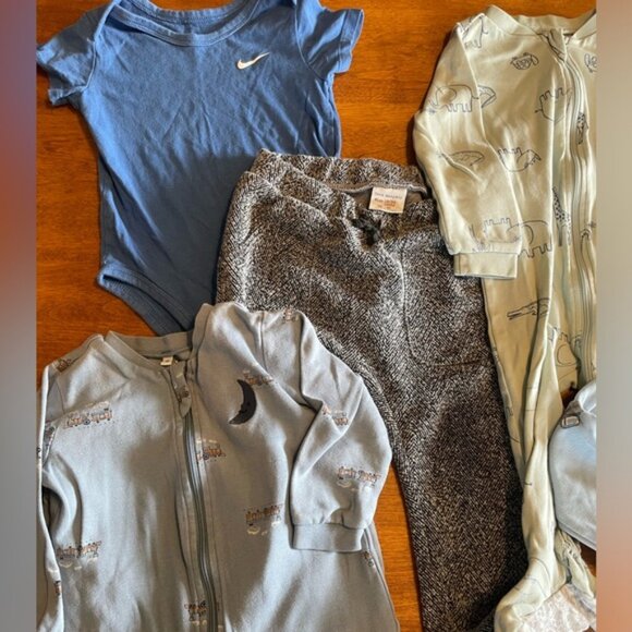 Baby Toddler Boy Bundle Lot Sleepers Onesie Pants 12 18m 18m 12m 18 24m Clothing - Picture 3 of 10